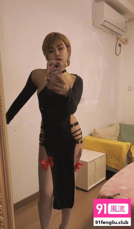 天河短发情趣娜娜